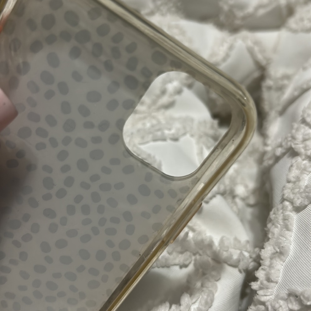 iPhone 11 case - Picture 3 of 3